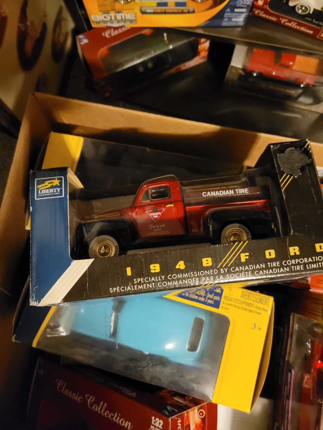 Liberty Classics 1948 Ford Canadian Tire Truck