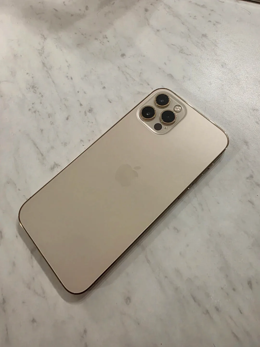 Apple iPhone 12 Pro Gold