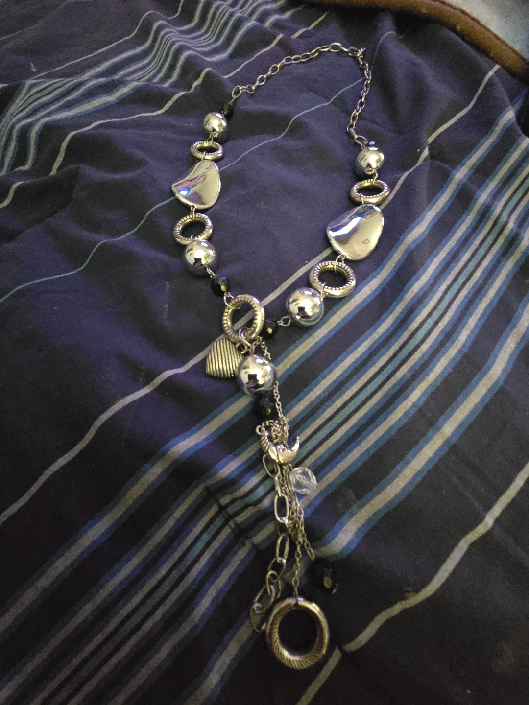 Silver Tone Necklace