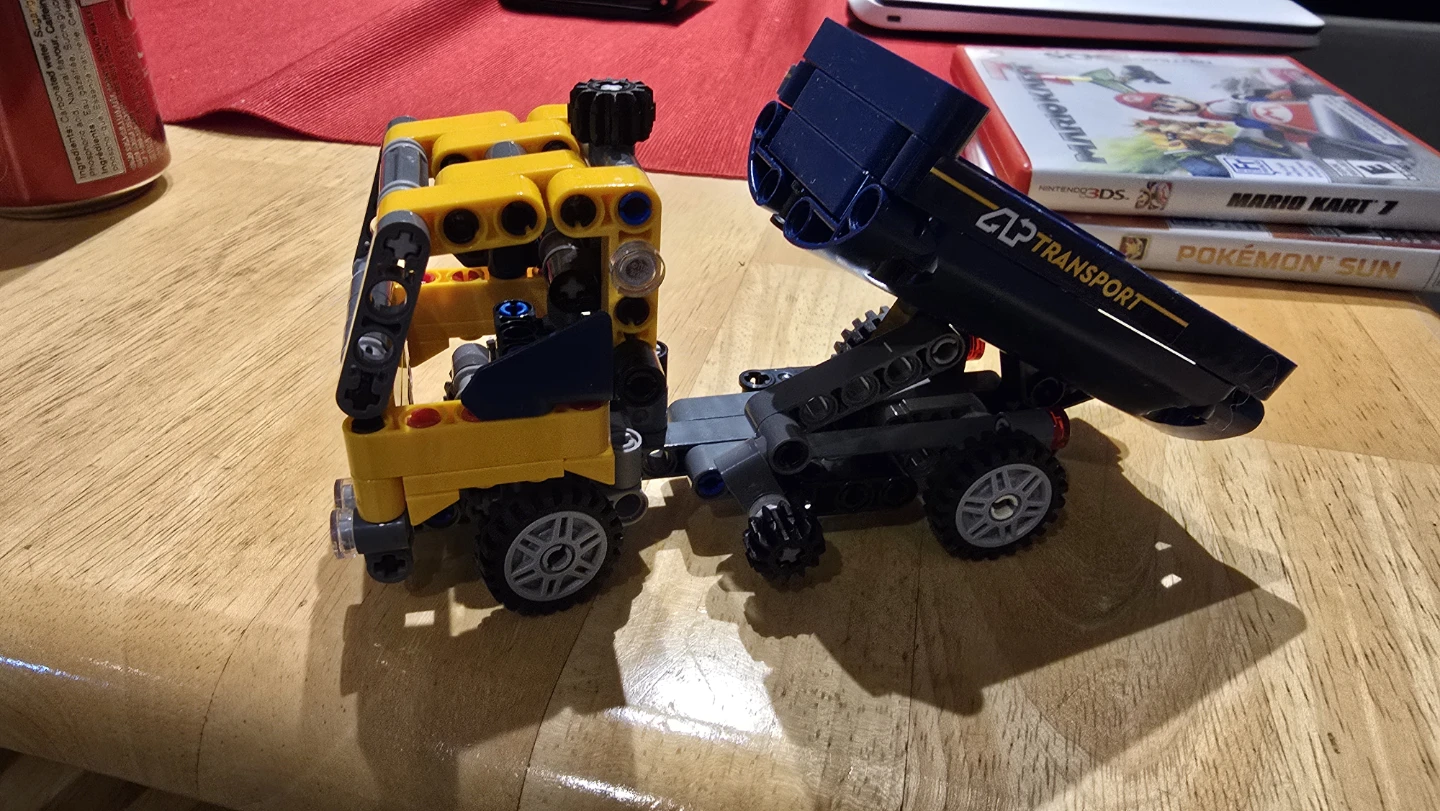 Mixed LEGO Sets and Pieces - photo 3