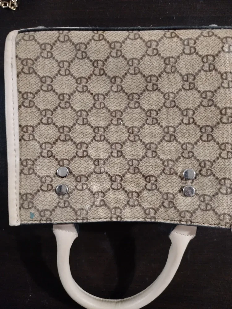 Patterned Beige & Cream Handbag image indicator(2)