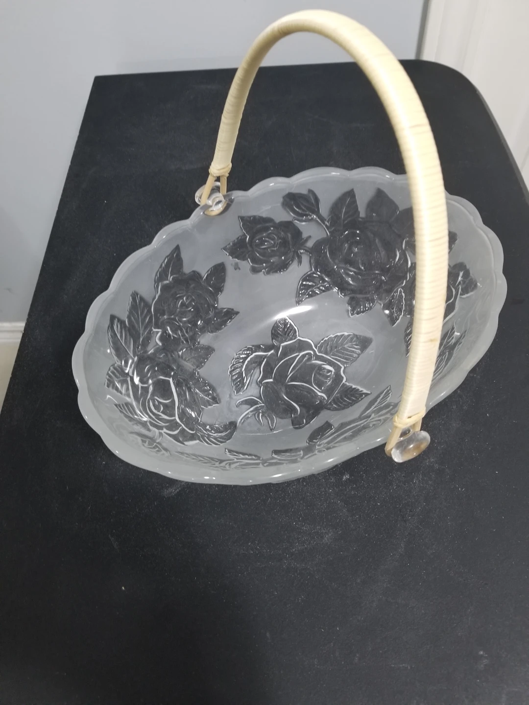 Floral Frosted Glass Basket Bowl - photo 2