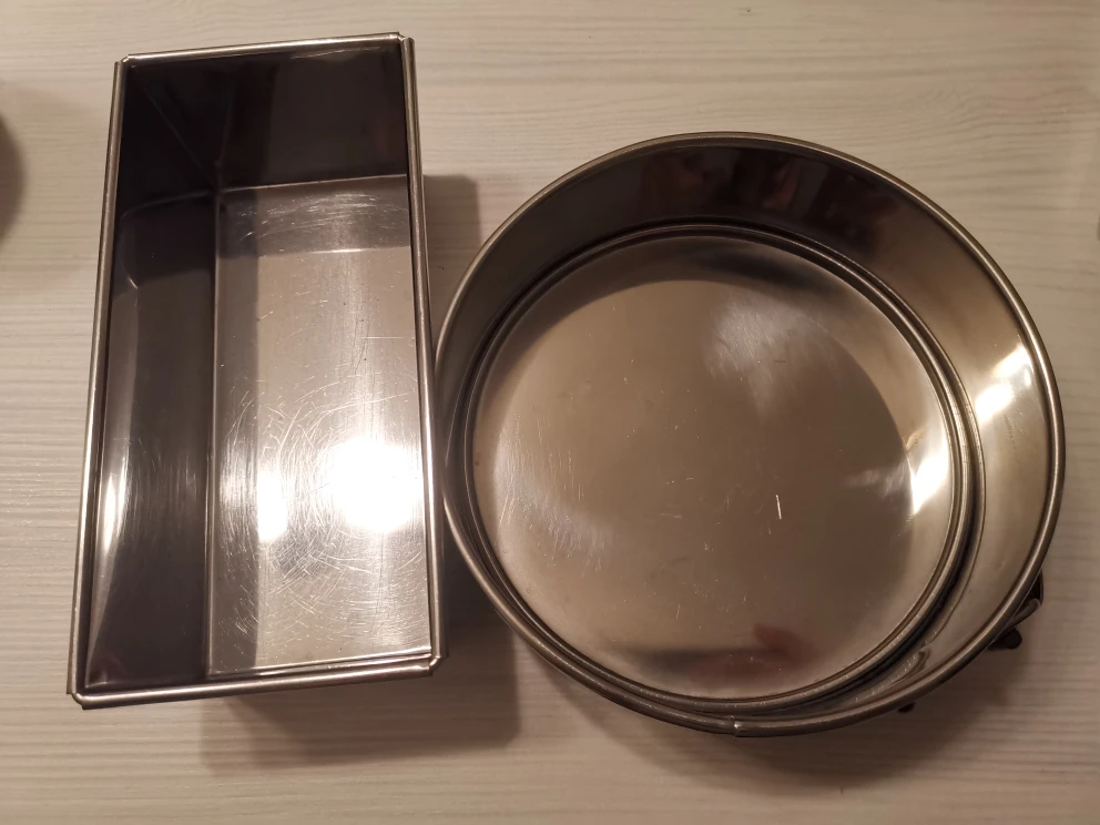 Baking Pans - Round and Loaf