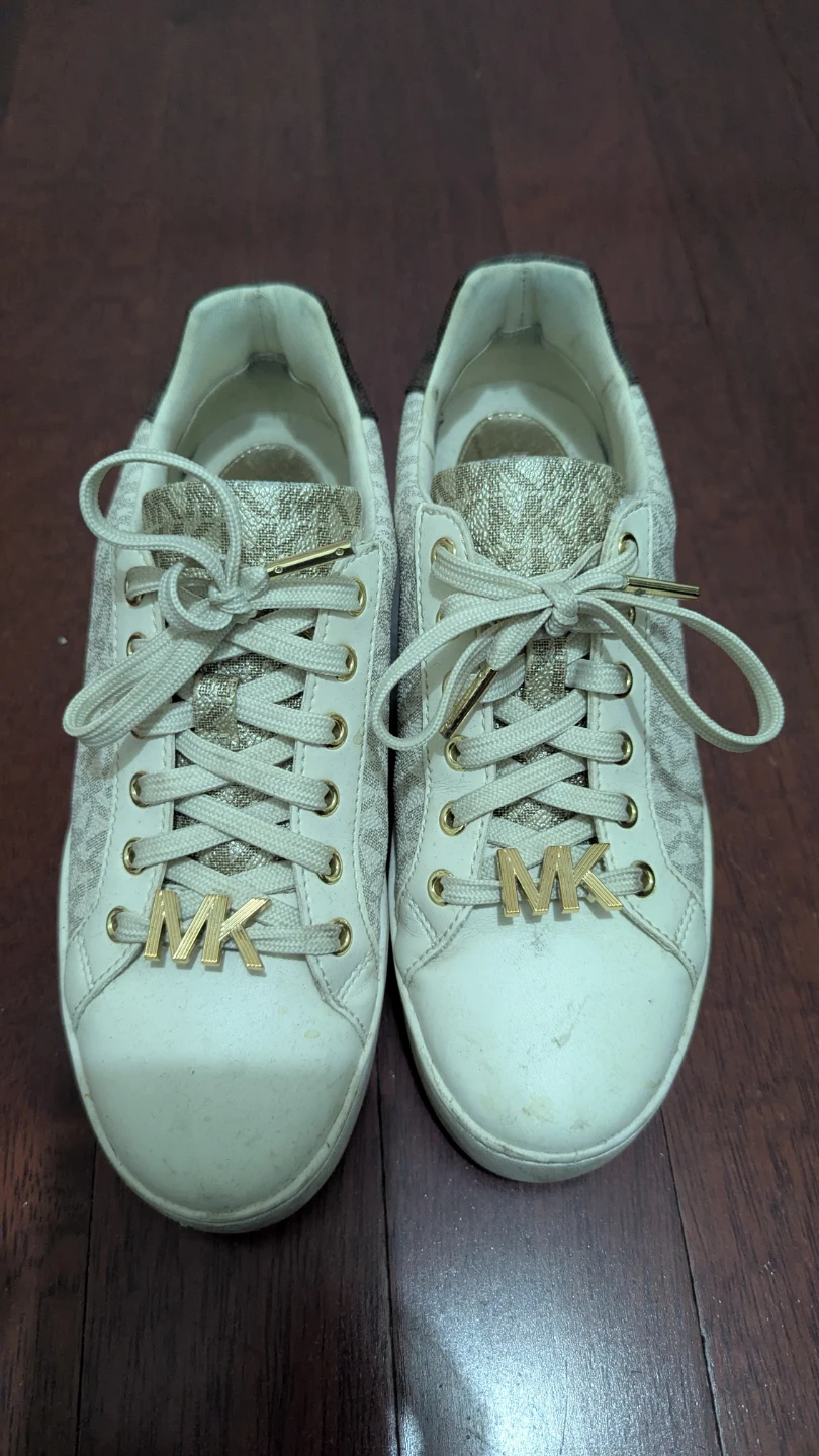 Michael Kors Sneakers - Size 7 - photo 3