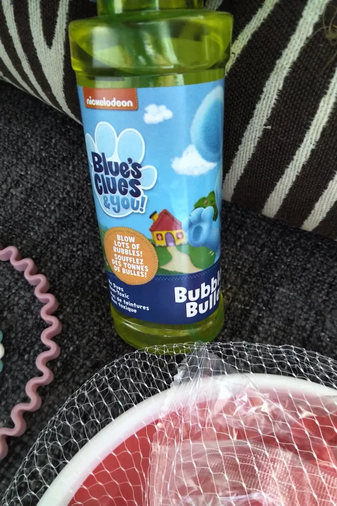 Blue's Clues Bubbles & Bracelet Set,ball set image indicator(4)