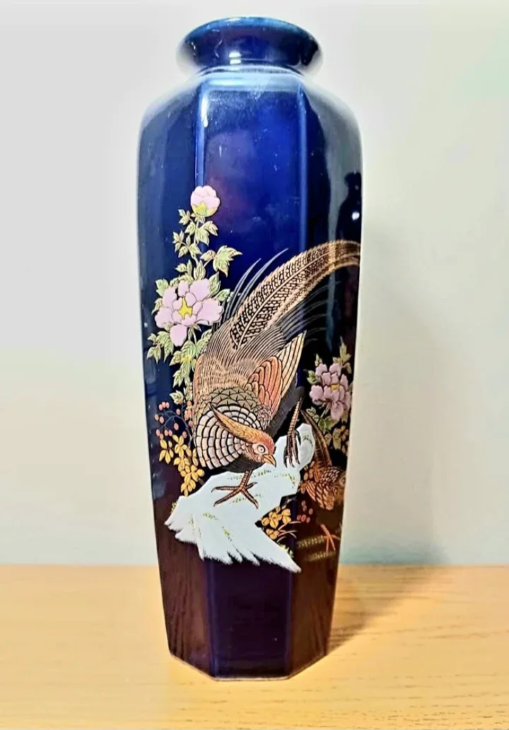 Vtg Pair of Pheasants Porcelain Vases image indicator(6)