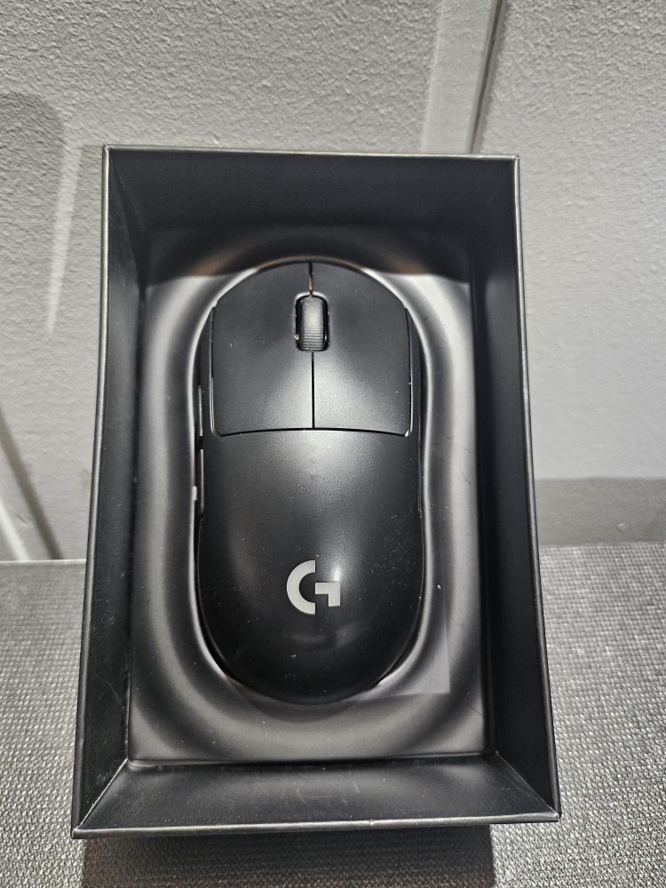 Logitech G Pro Wireless Mouse - photo 2
