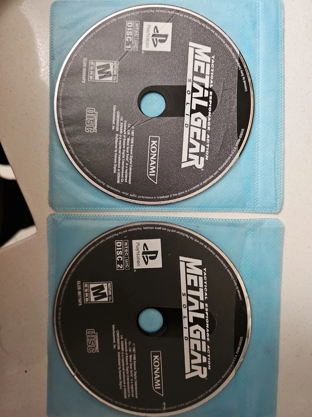 Metal Gear Solid (PS1) Discs