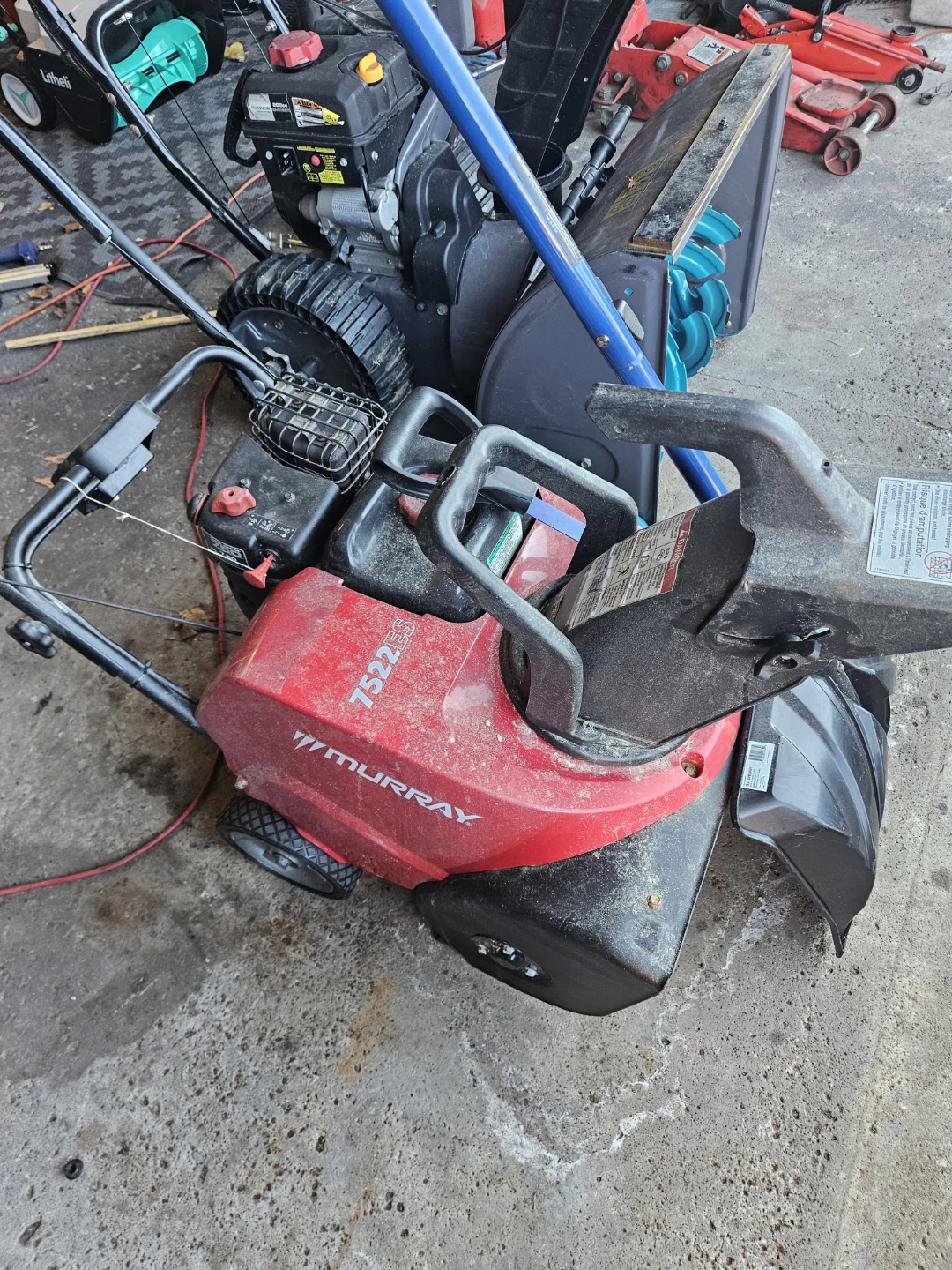 Murray 7522ES Snow Thrower - photo 2