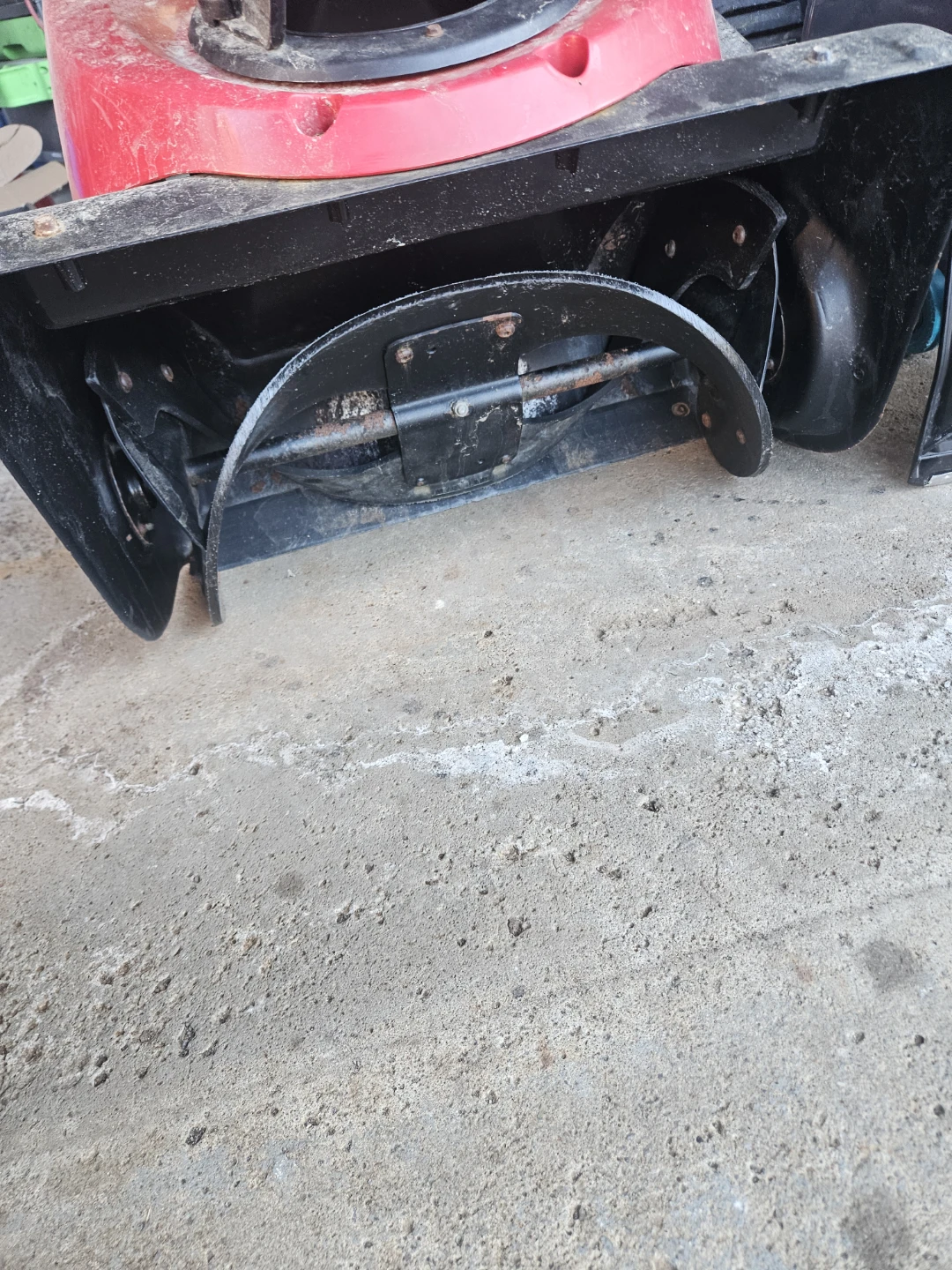 Murray 7522ES Snow Thrower - photo 3