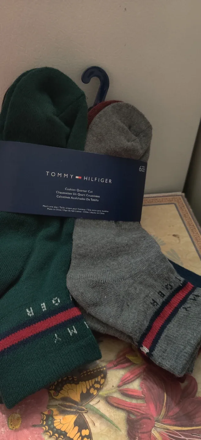 Tommy Hilfiger Cushion Quarter Cut Socks - Size 7-12 (New)