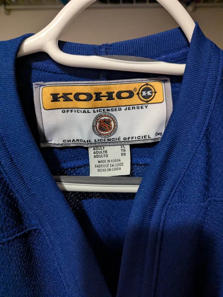 CCM+KOHO Toronto Maple Leafs Vintage Hockey Jerseys image indicator(7)