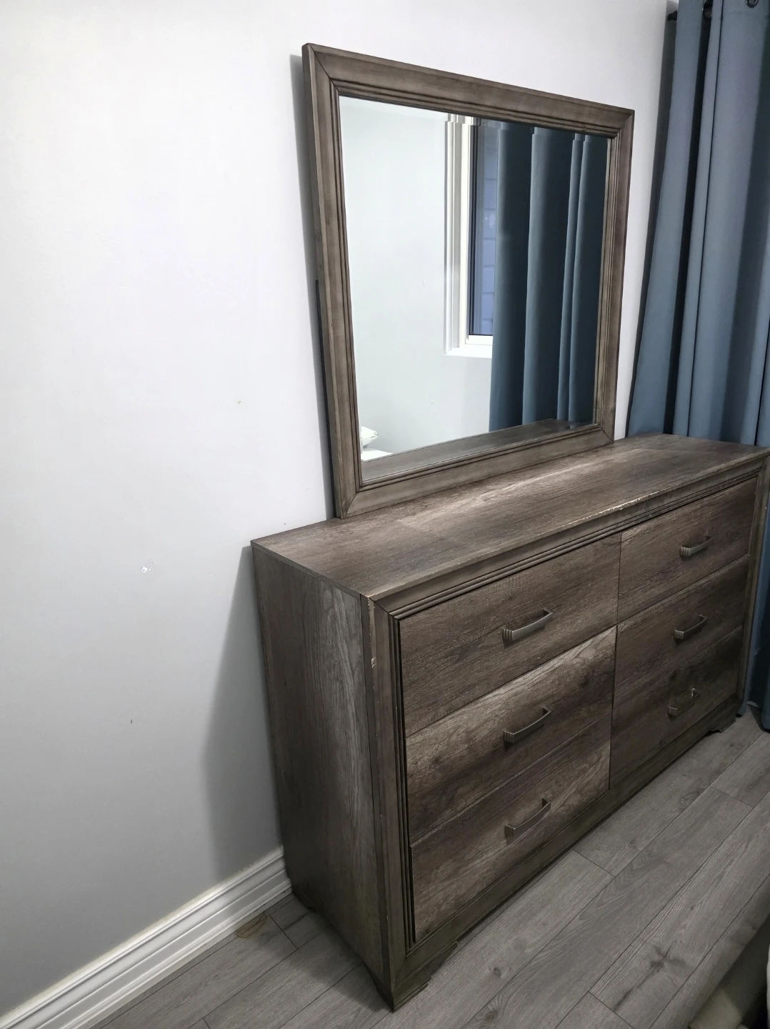 Bedroom Set - Nightstand, Dresser, Mirror