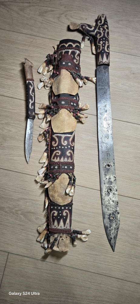 AUTHENTIC TRIBAL  COLLECTION – KERIS, MANDAU & CEREMONIAL AXE - photo 4