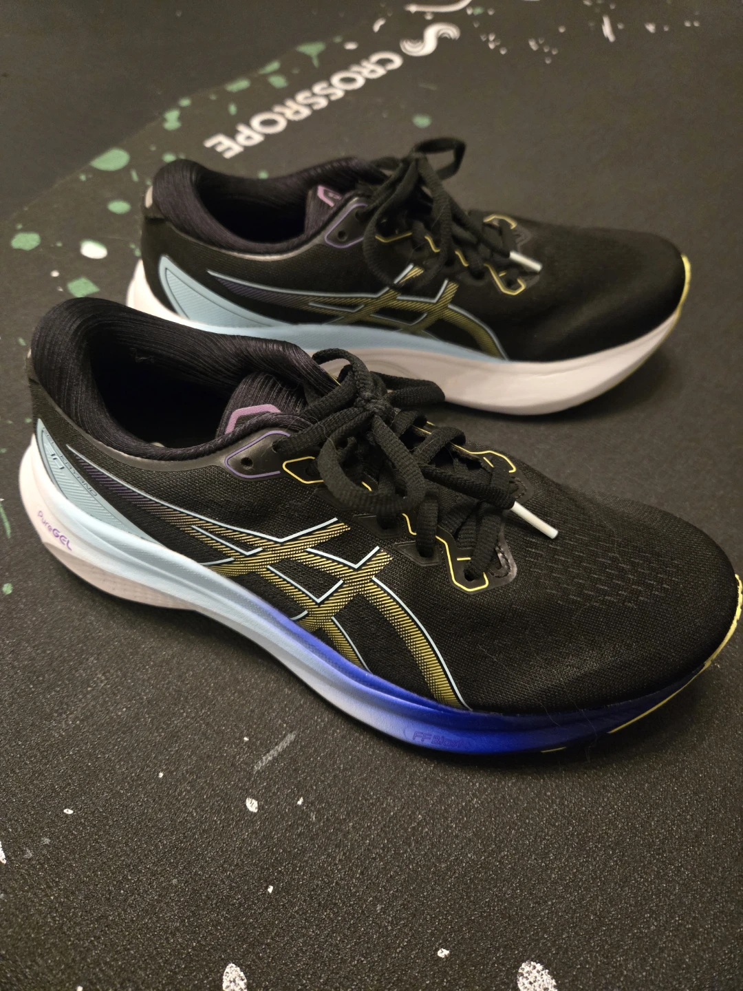 Asics Gel-Kayano 30 Running Shoes (Women's)