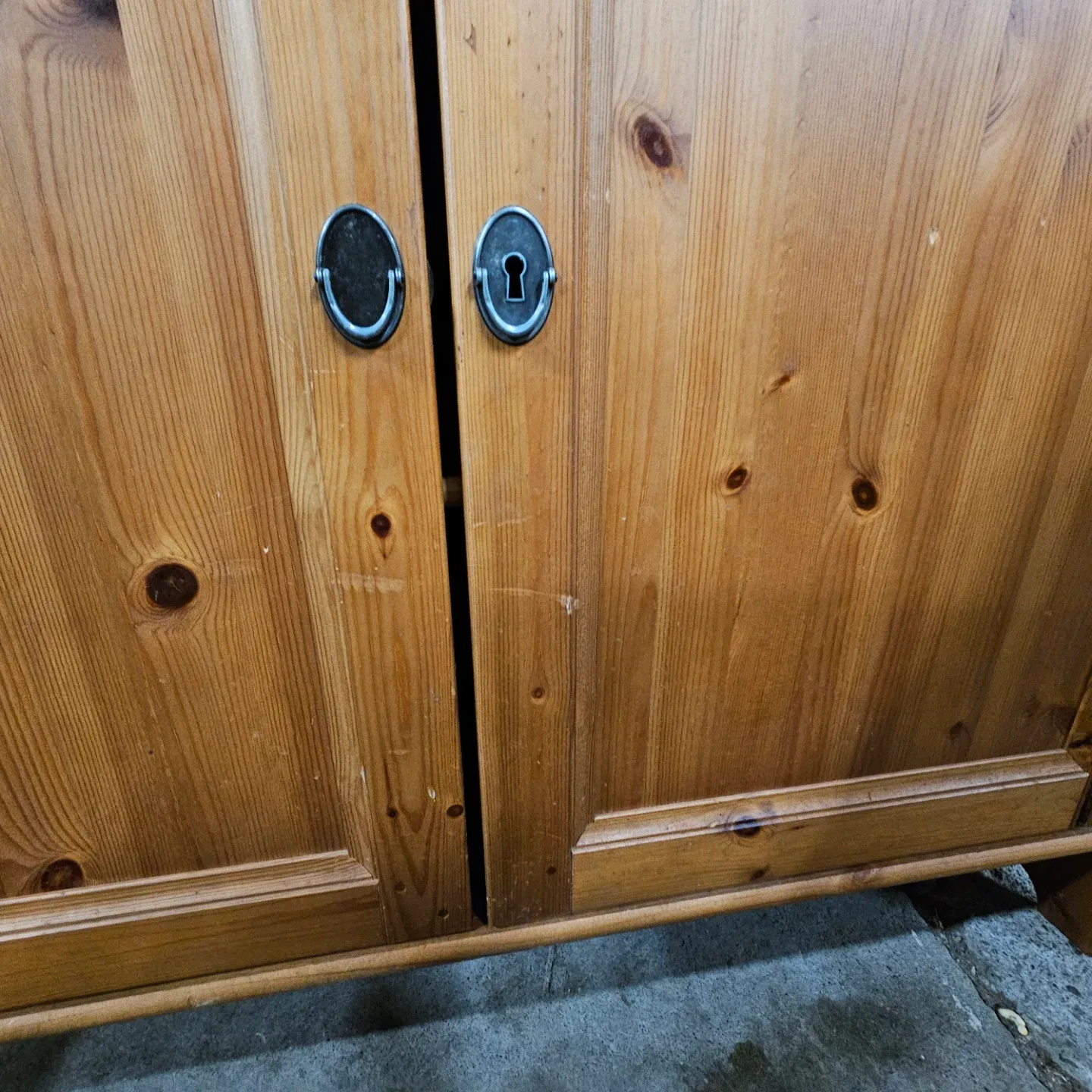 Wooden Display Cabinet with Glass Doors image indicator(2)