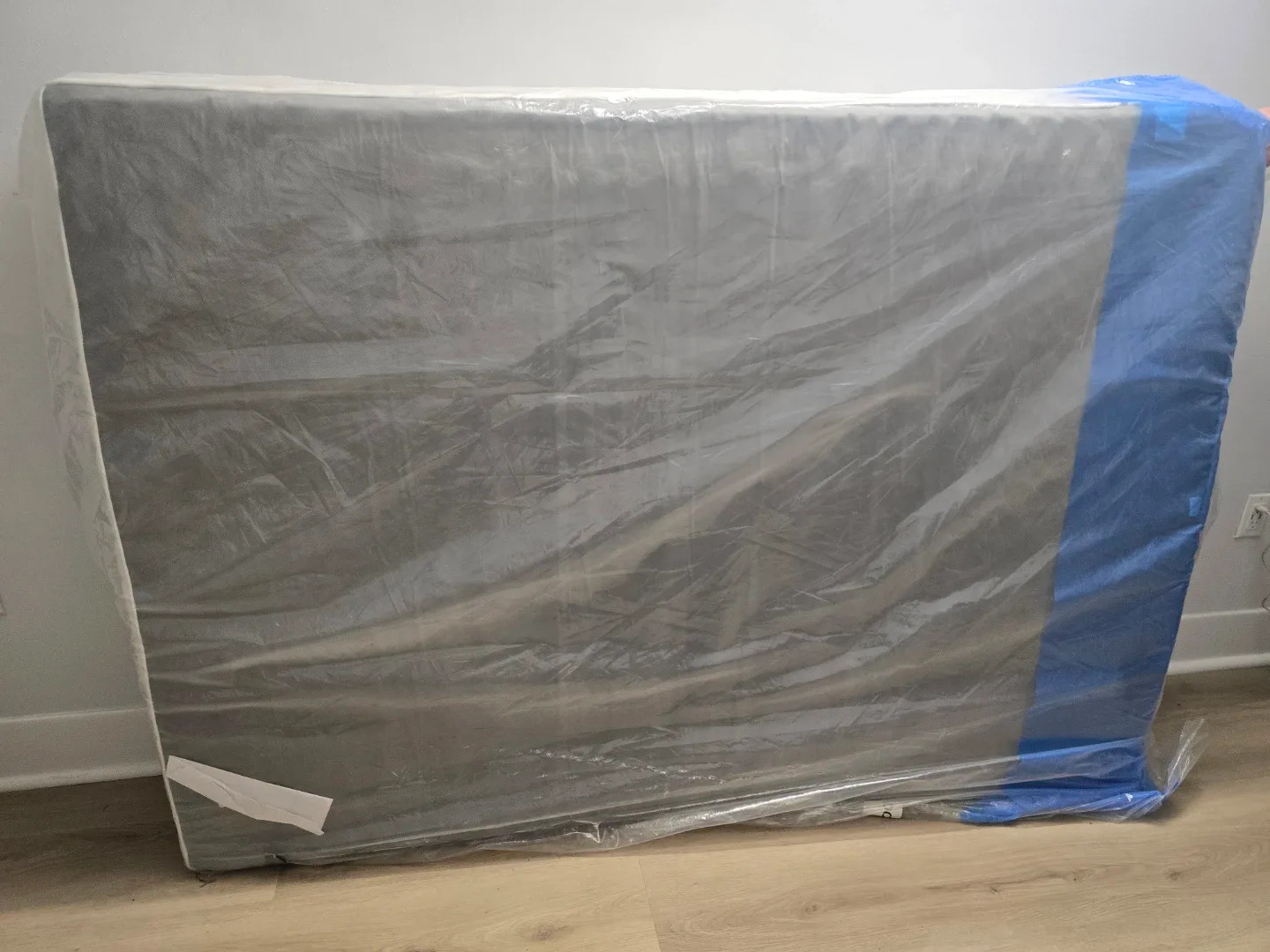 Double Mattress - Brand New! image indicator(3)