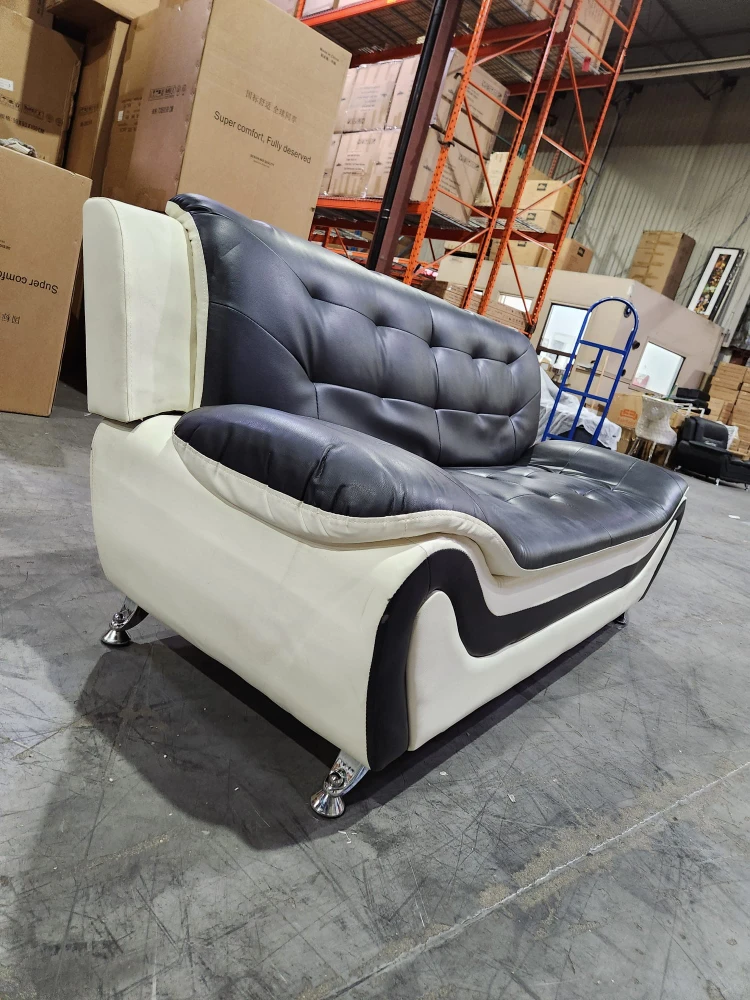 Black & White Leather Sofa - photo 3