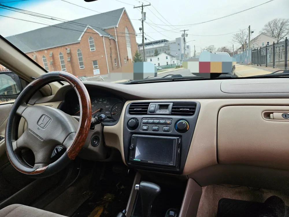 1998 Honda Accord image indicator(4)