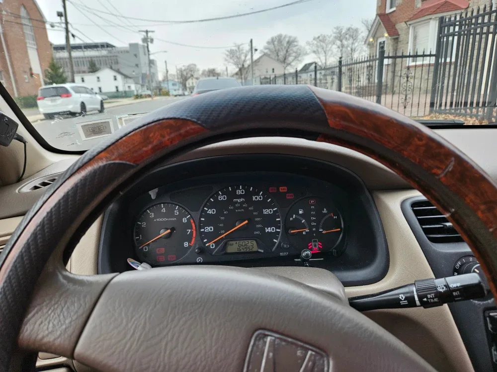 1998 Honda Accord image indicator(6)