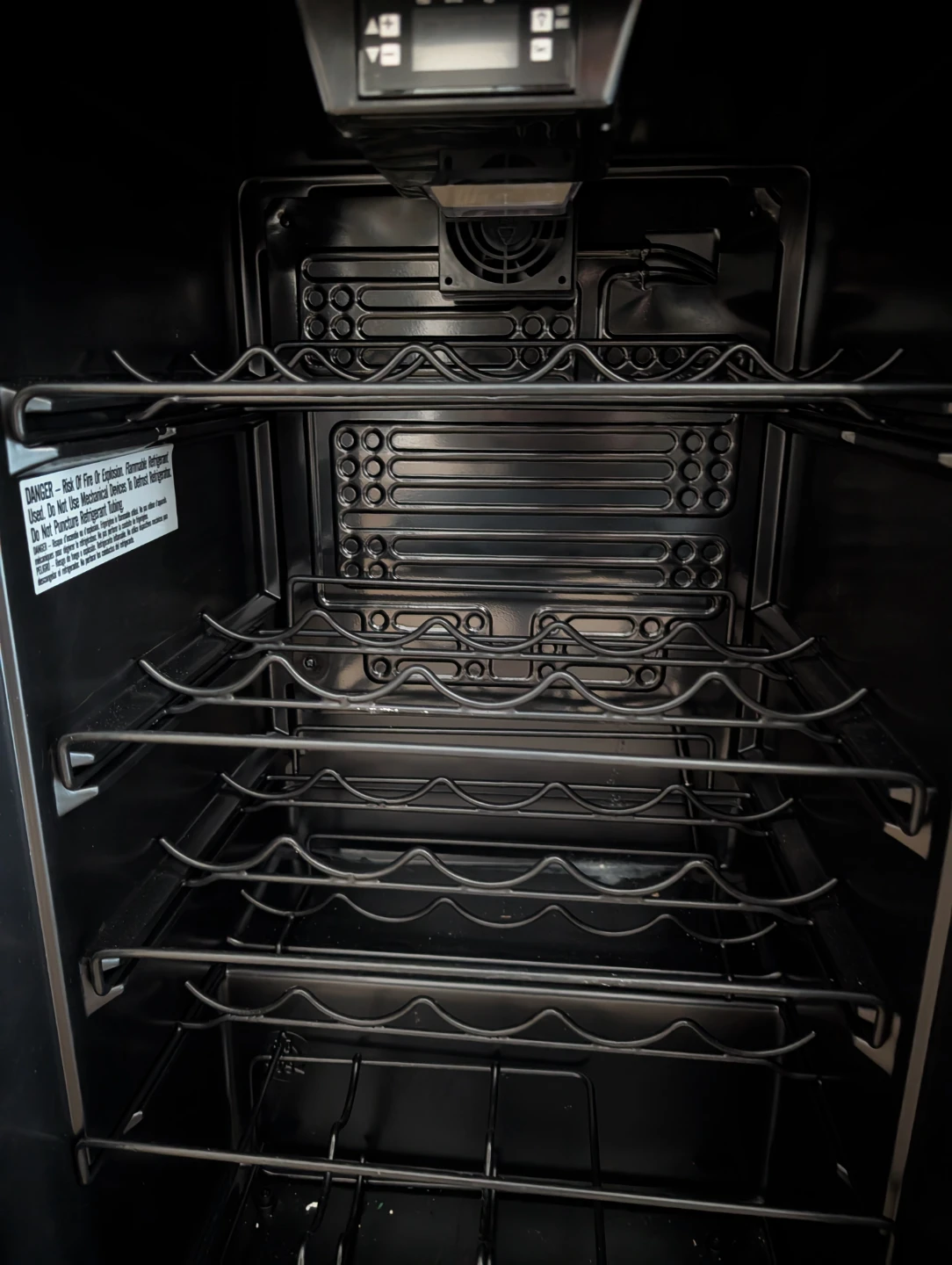 GE Appliances GWS04HAEDSS Refrigerator - photo 3
