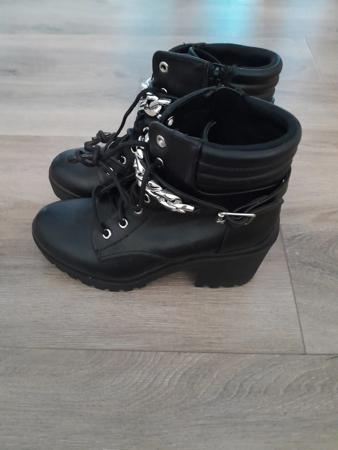 Black Ankle Boots with Chain Detail - photo 2