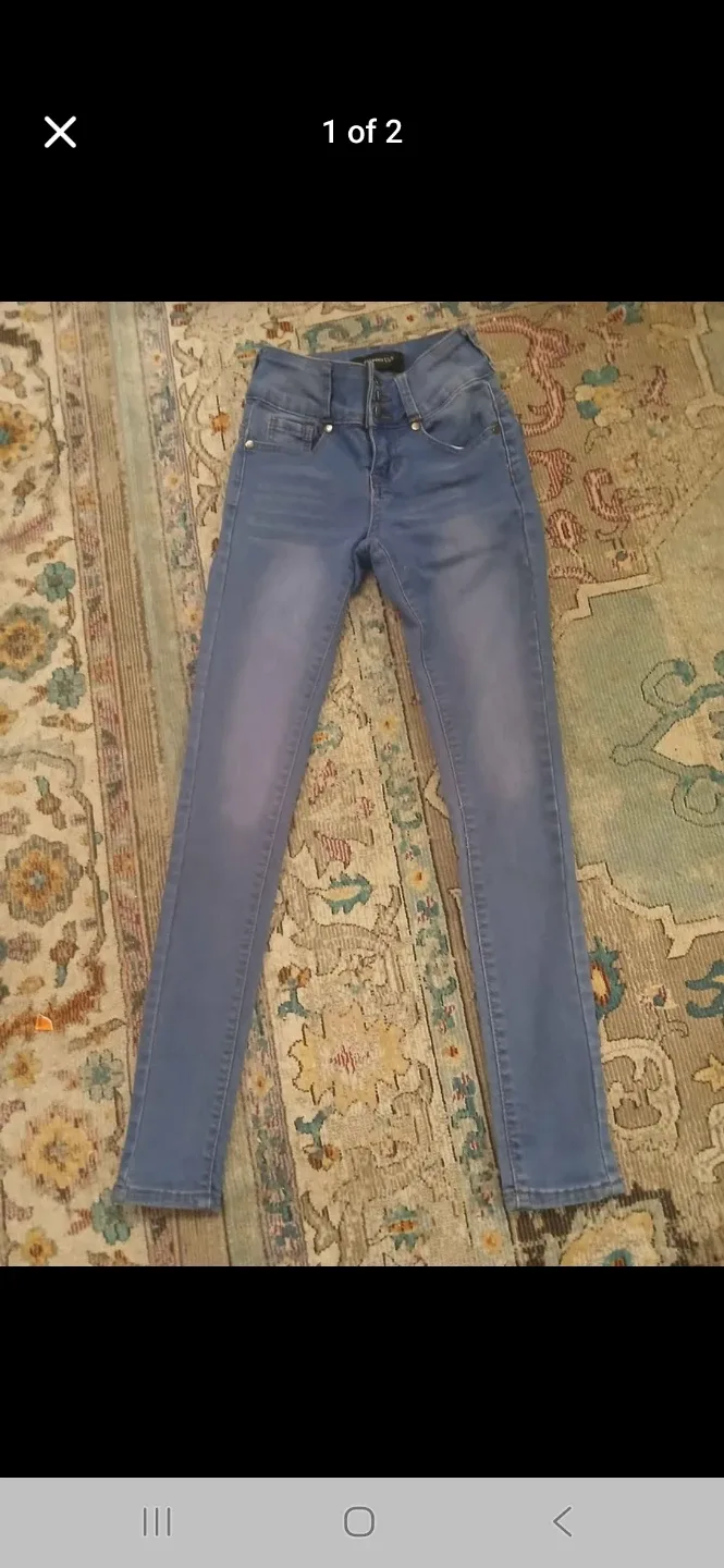 Between Us Jeans - Size 00