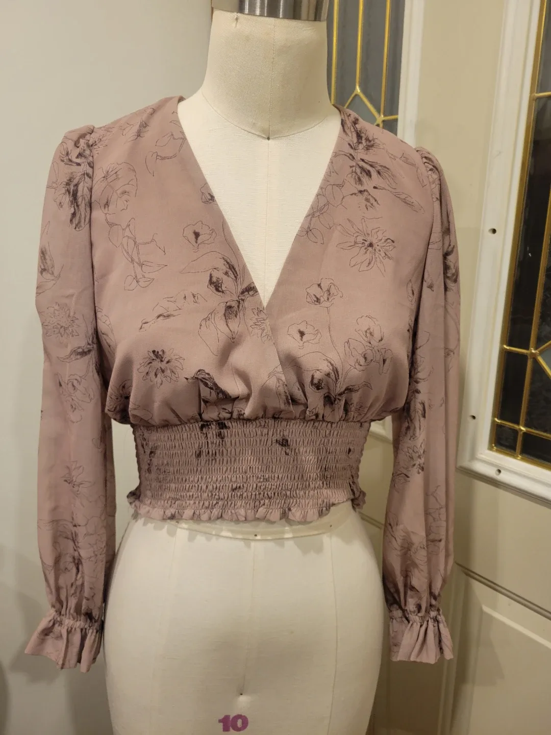 Women's Small top image indicator(2)