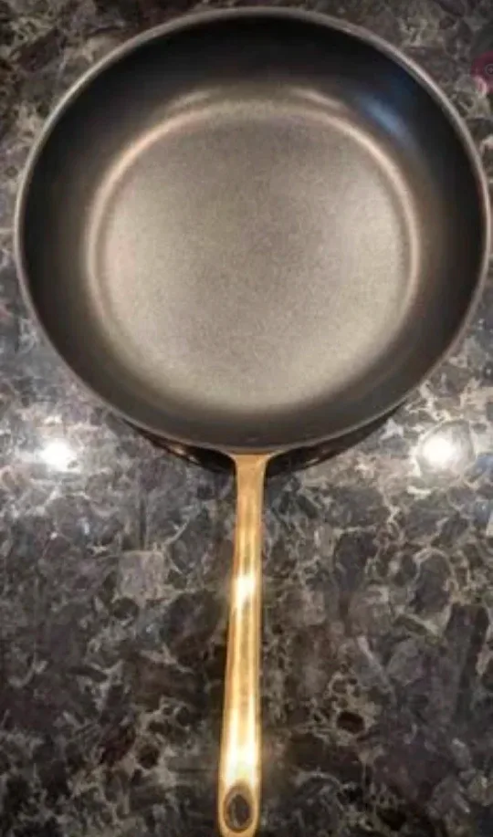 #Cleanout 2 Vintage Copper Skillets with Brass Handles