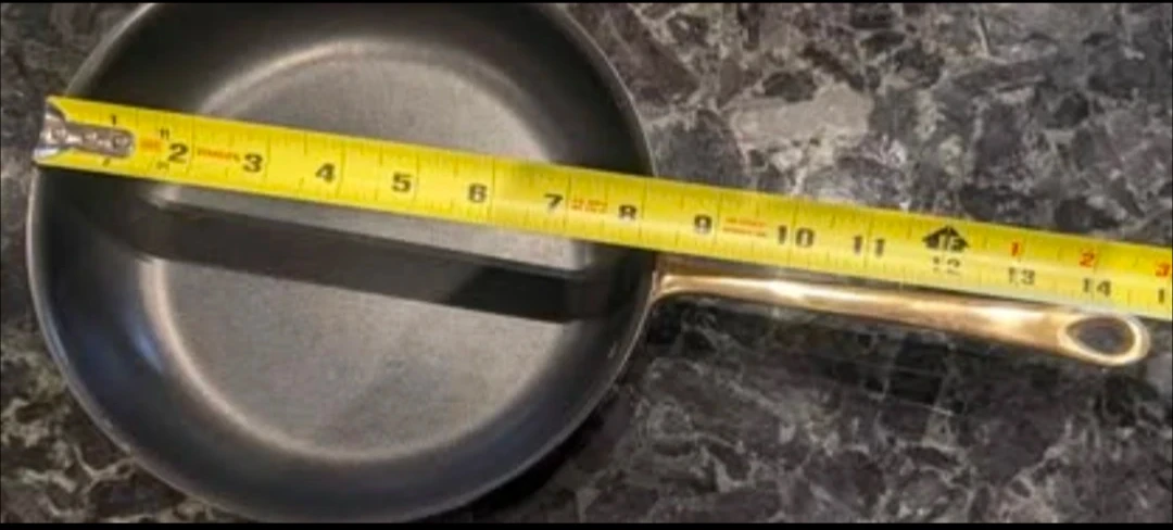 2 Vintage Copper Skillets with Brass Handles - photo 5