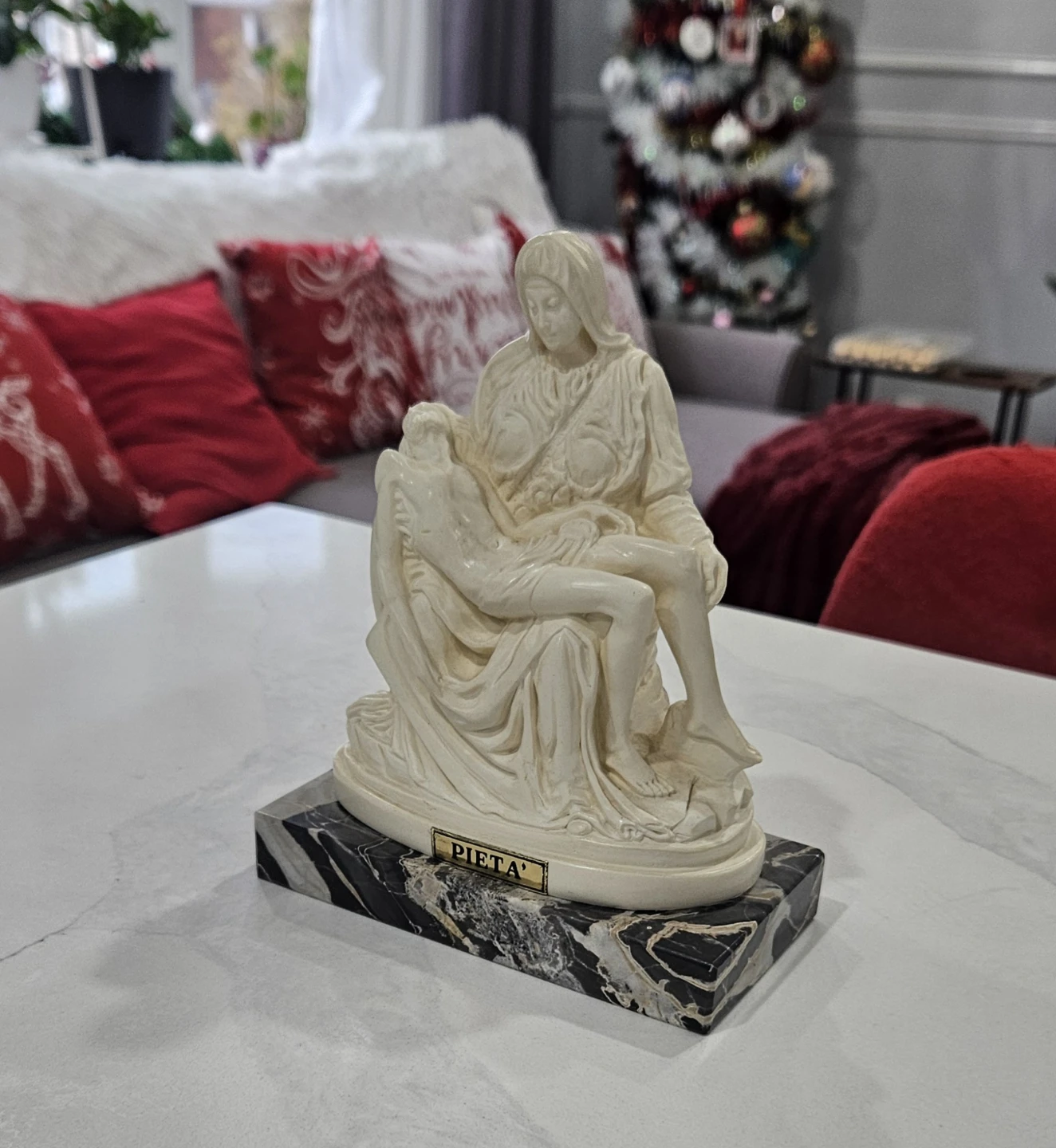 Pieta Statue by Casea - photo 3