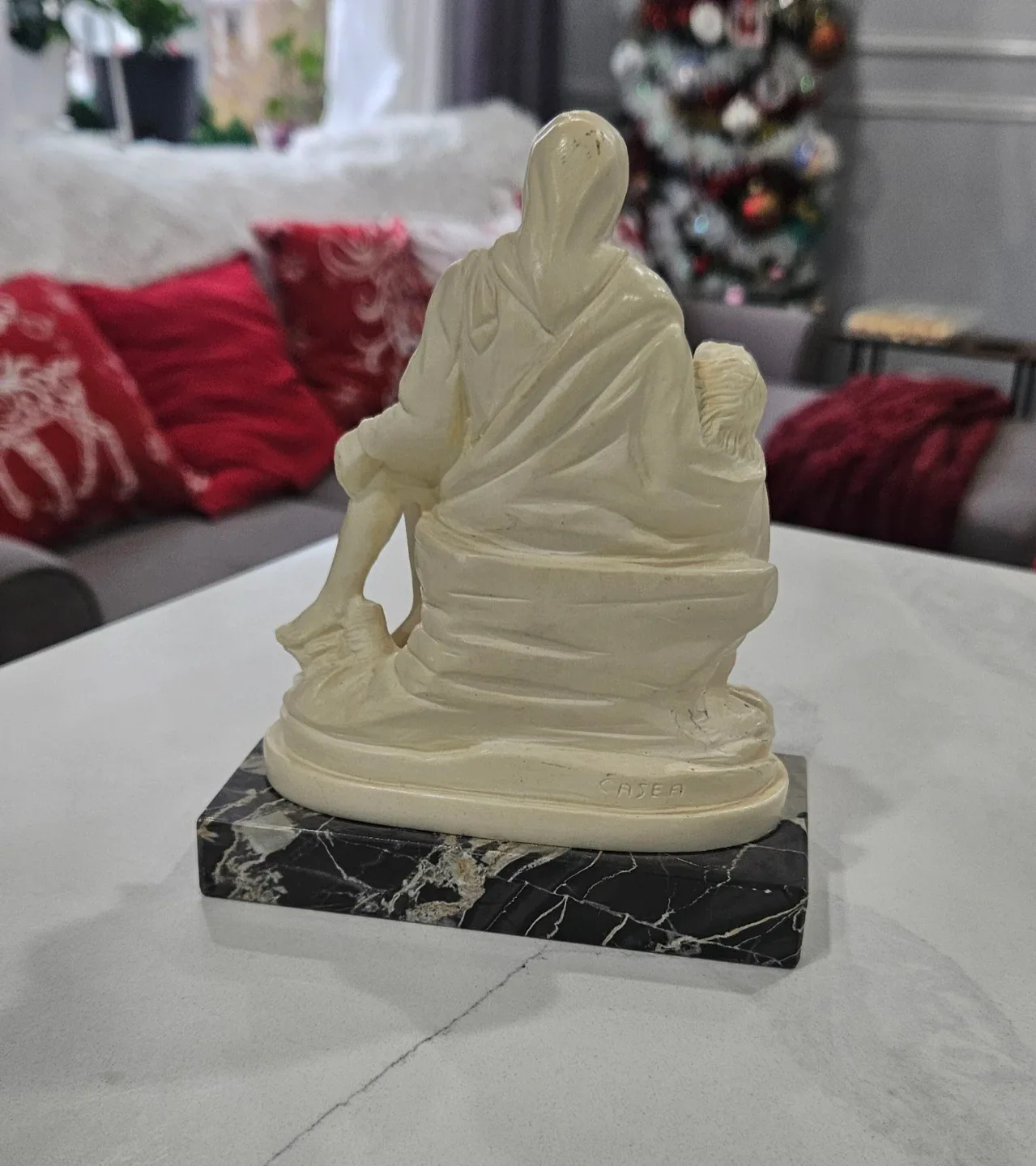 Pieta Statue by Casea image indicator(4)