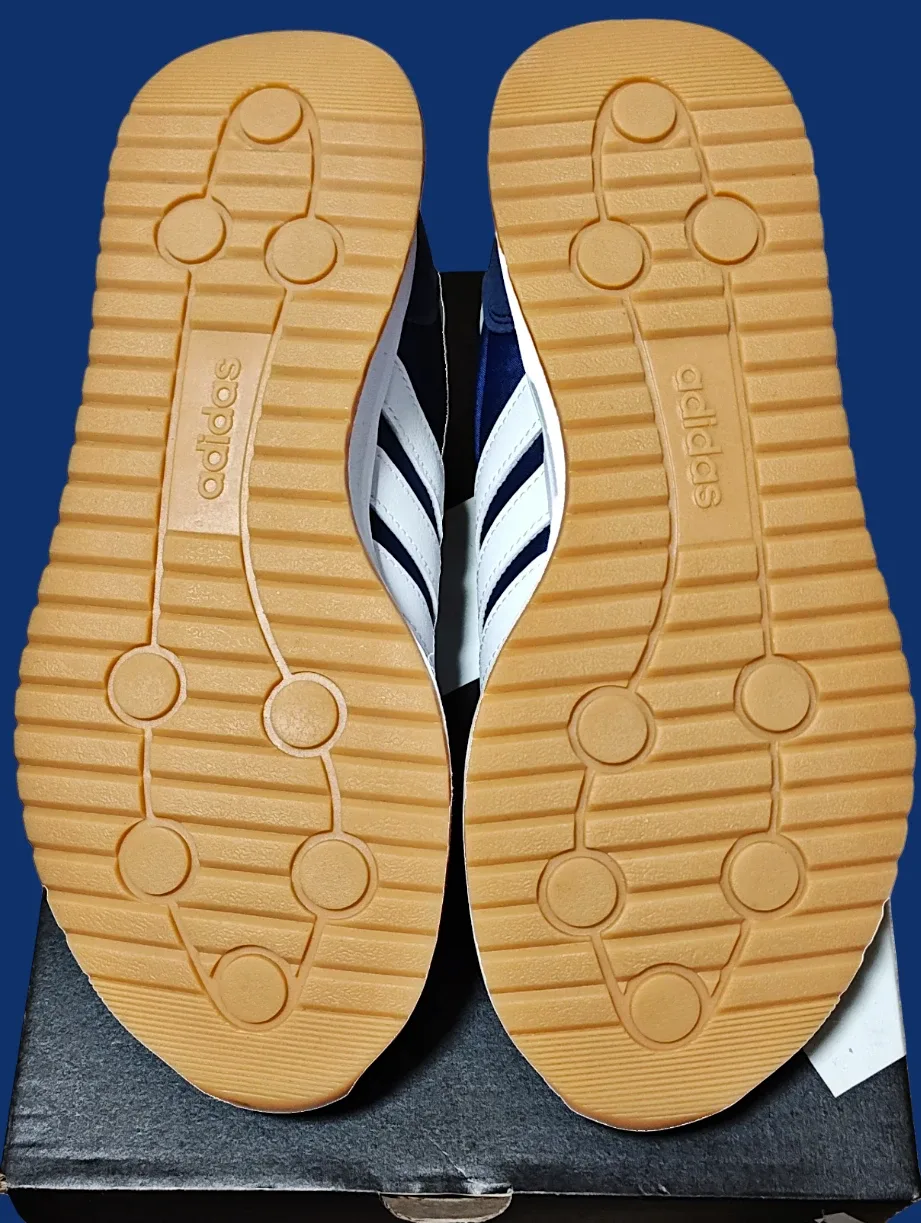 *NWT* 7 US — Adidas Run 70s 2.0 [NAVY/GUM] image indicator(7)