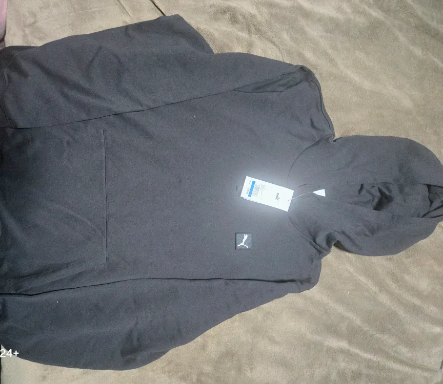 New Puma Essentials Fleece Hoodie - Size XL image indicator(2)