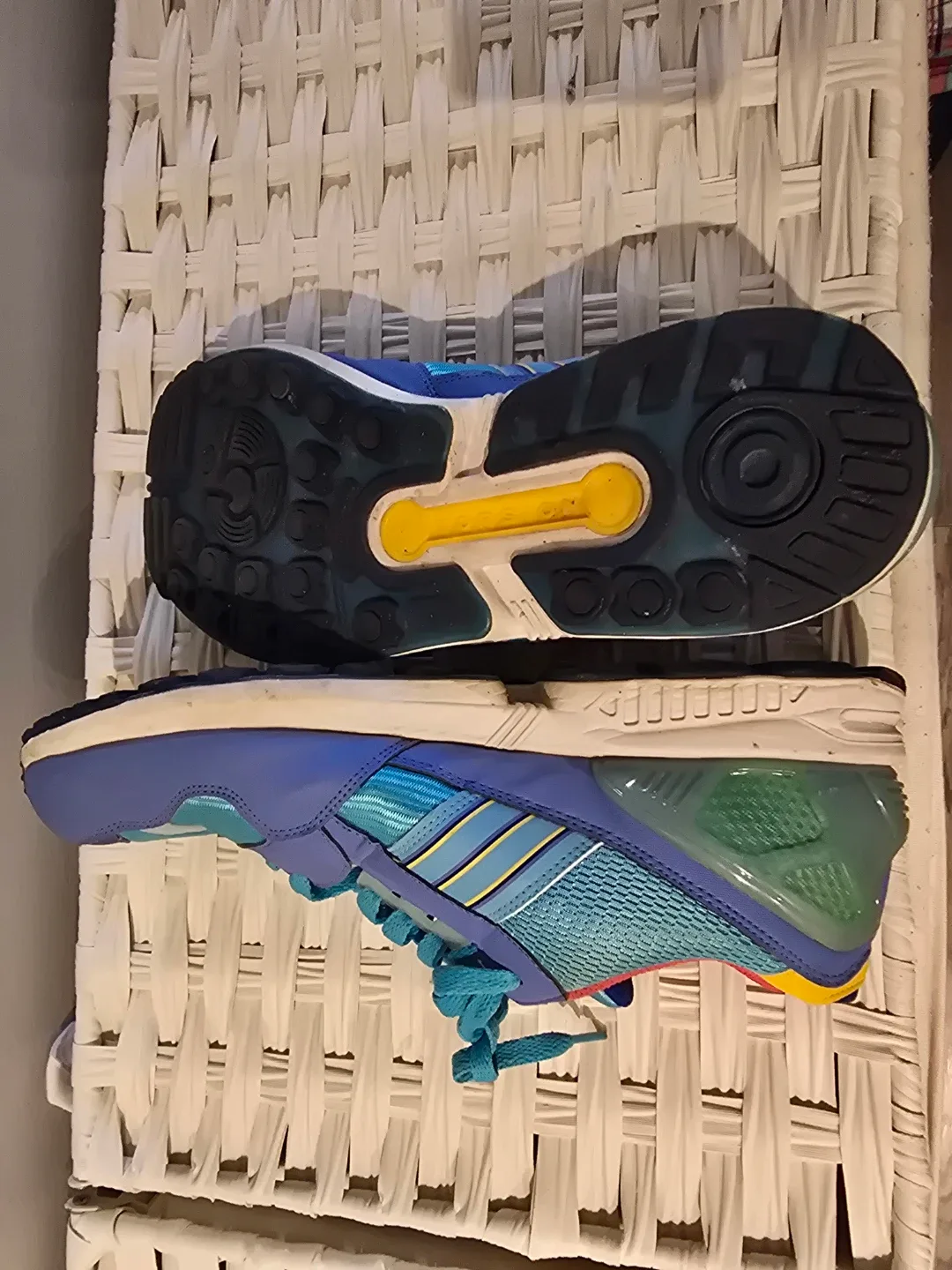 Adidas ZX 9000 Torsion, US 8.5 image indicator(2)