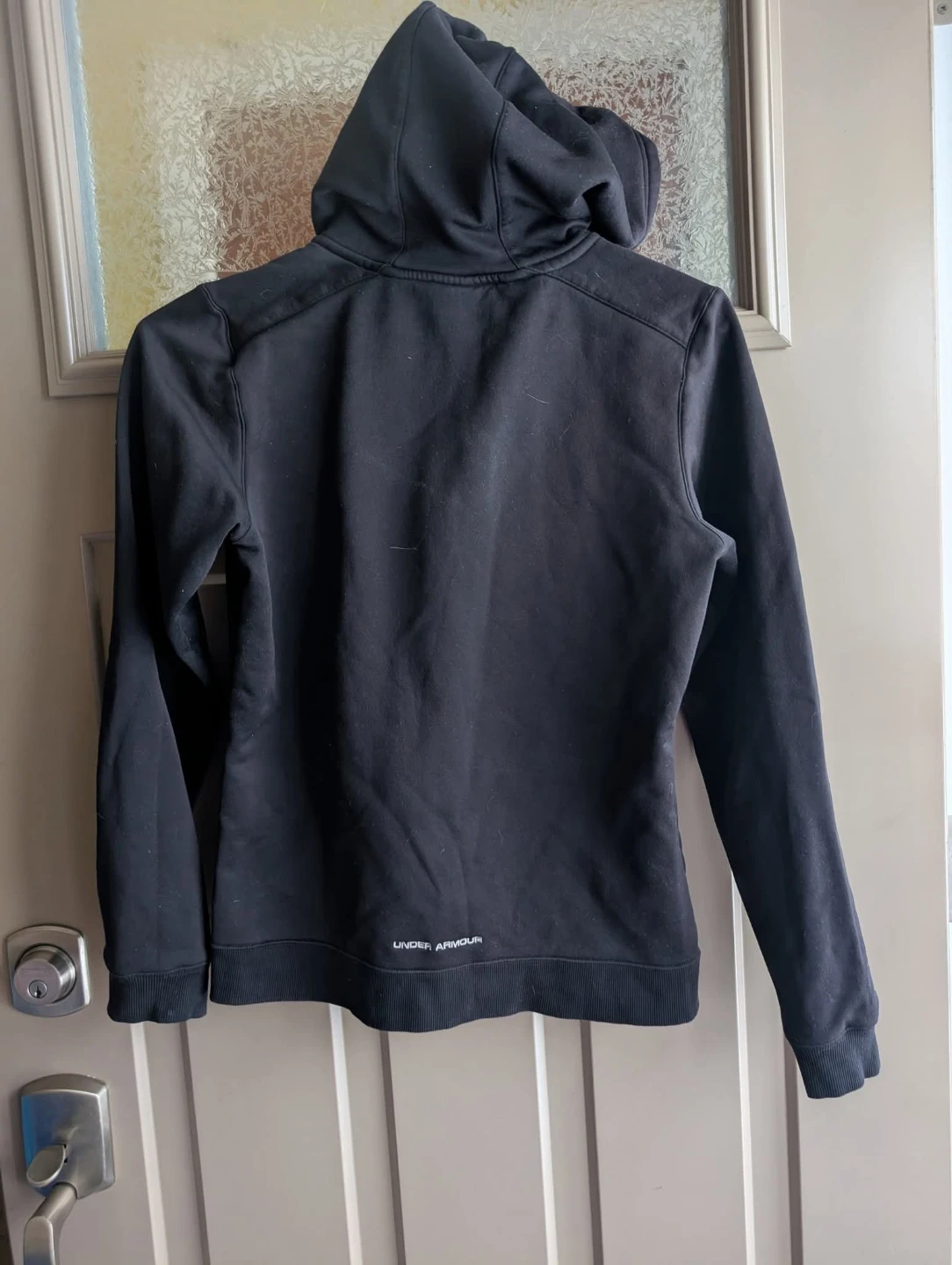Boys sz med Under Armour hoodie - photo 2