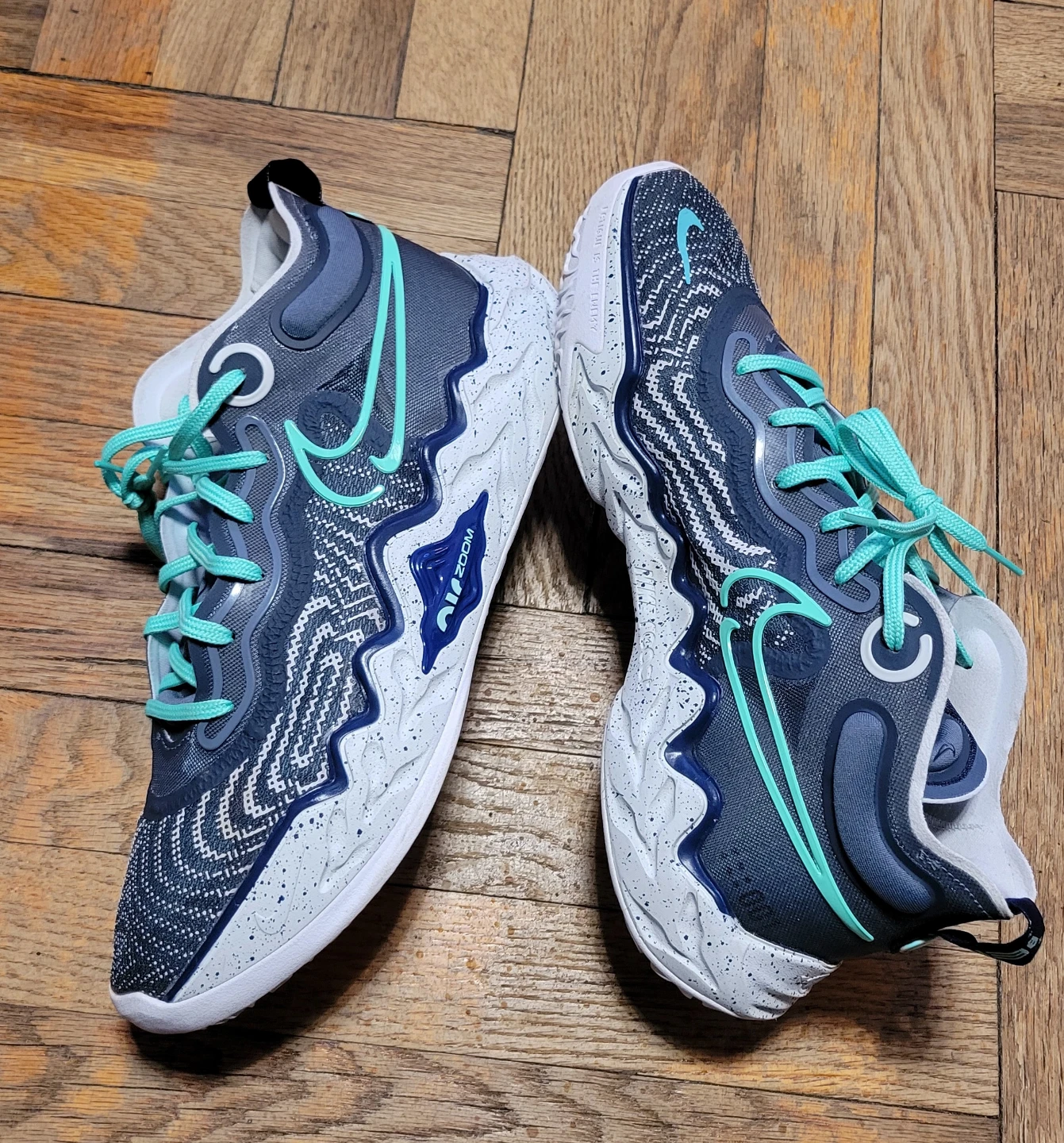 Nike Air Zoom G.T. Cut 2 Size 10.5 - photo 3