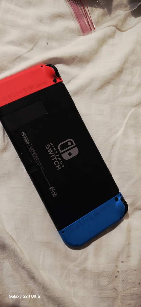 Nintendo Switch - photo 2