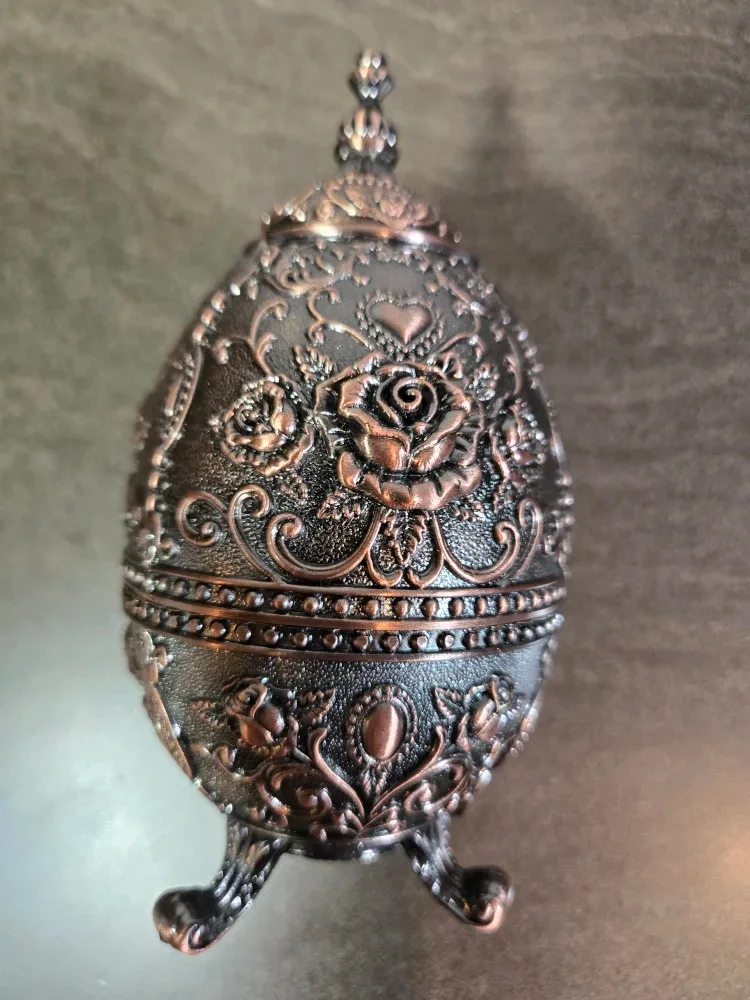 Vintage Style Metal Toothpick Dispenser image indicator(2)