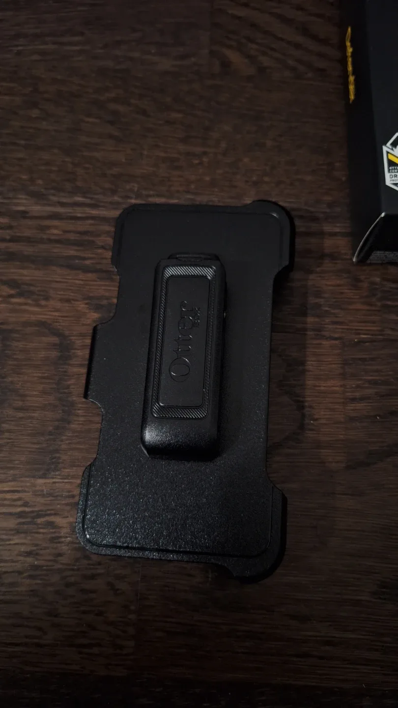 Otterbox Defender Series iPhone 7/8 Belt Clip - Black image indicator(3)