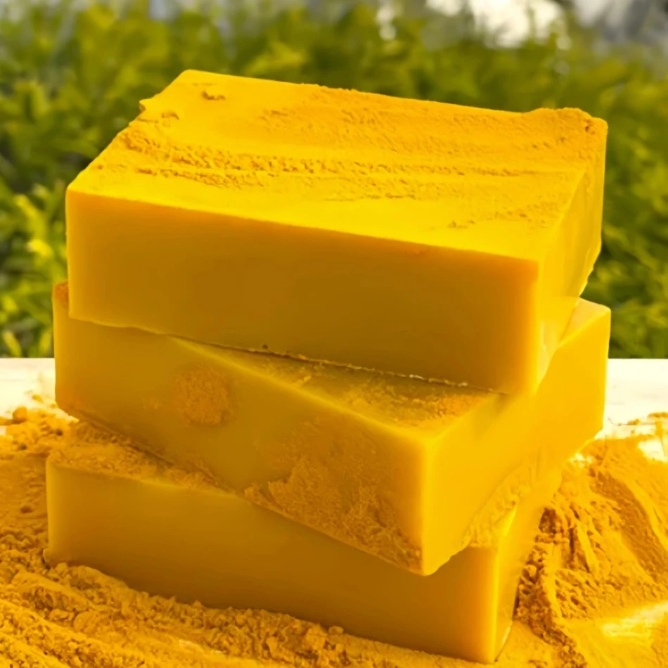 Janiah'z Turmeric Glow Bar - Brightening Soap - photo 2