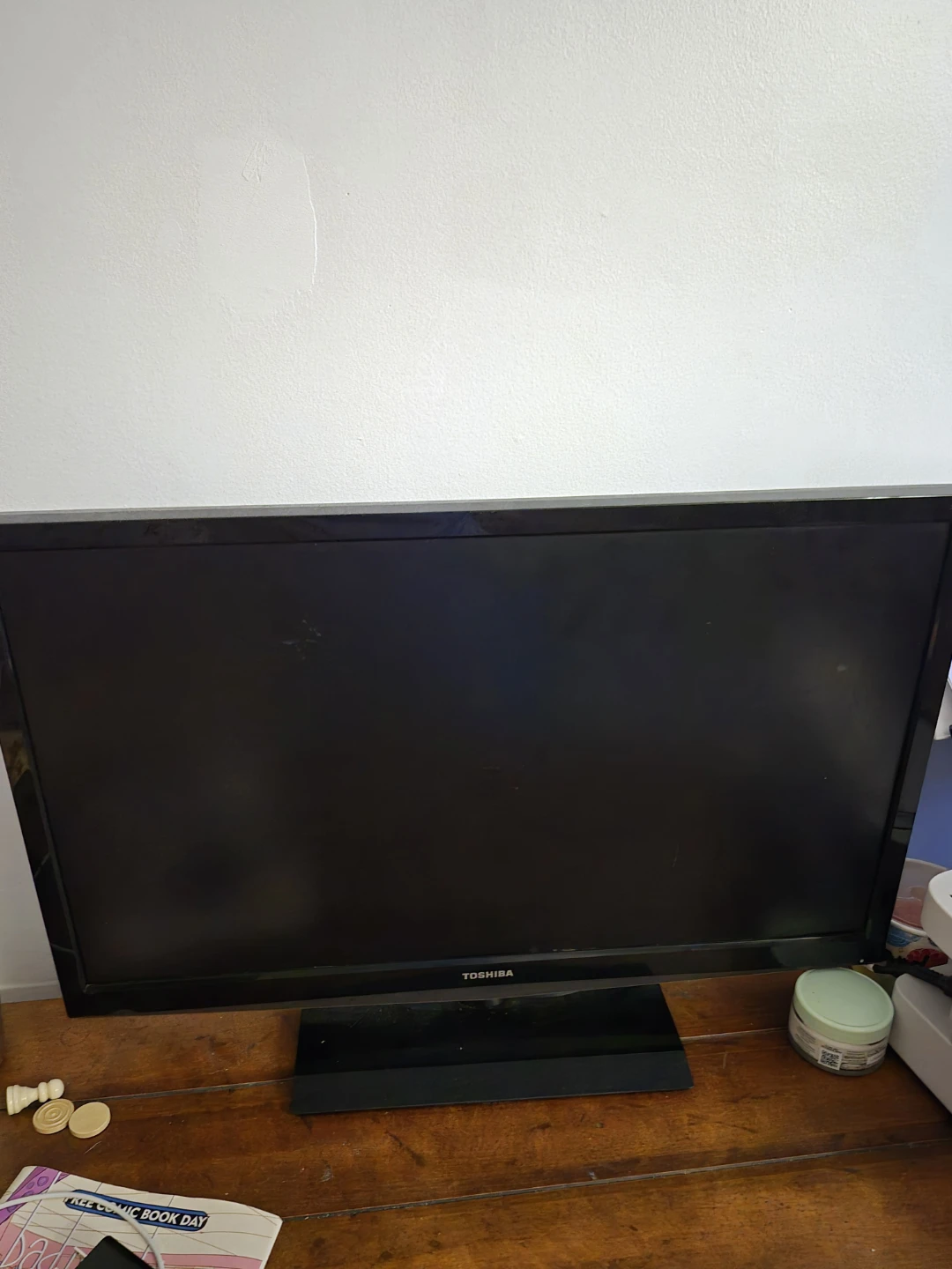 Toshiba TV - photo 2