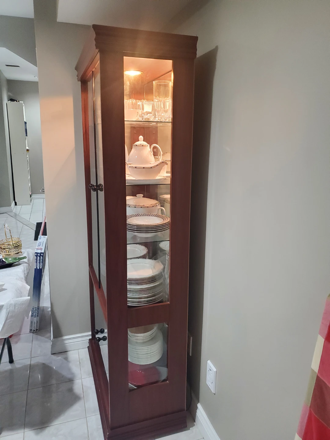 Display Cabinet - Dark Wood - photo 2