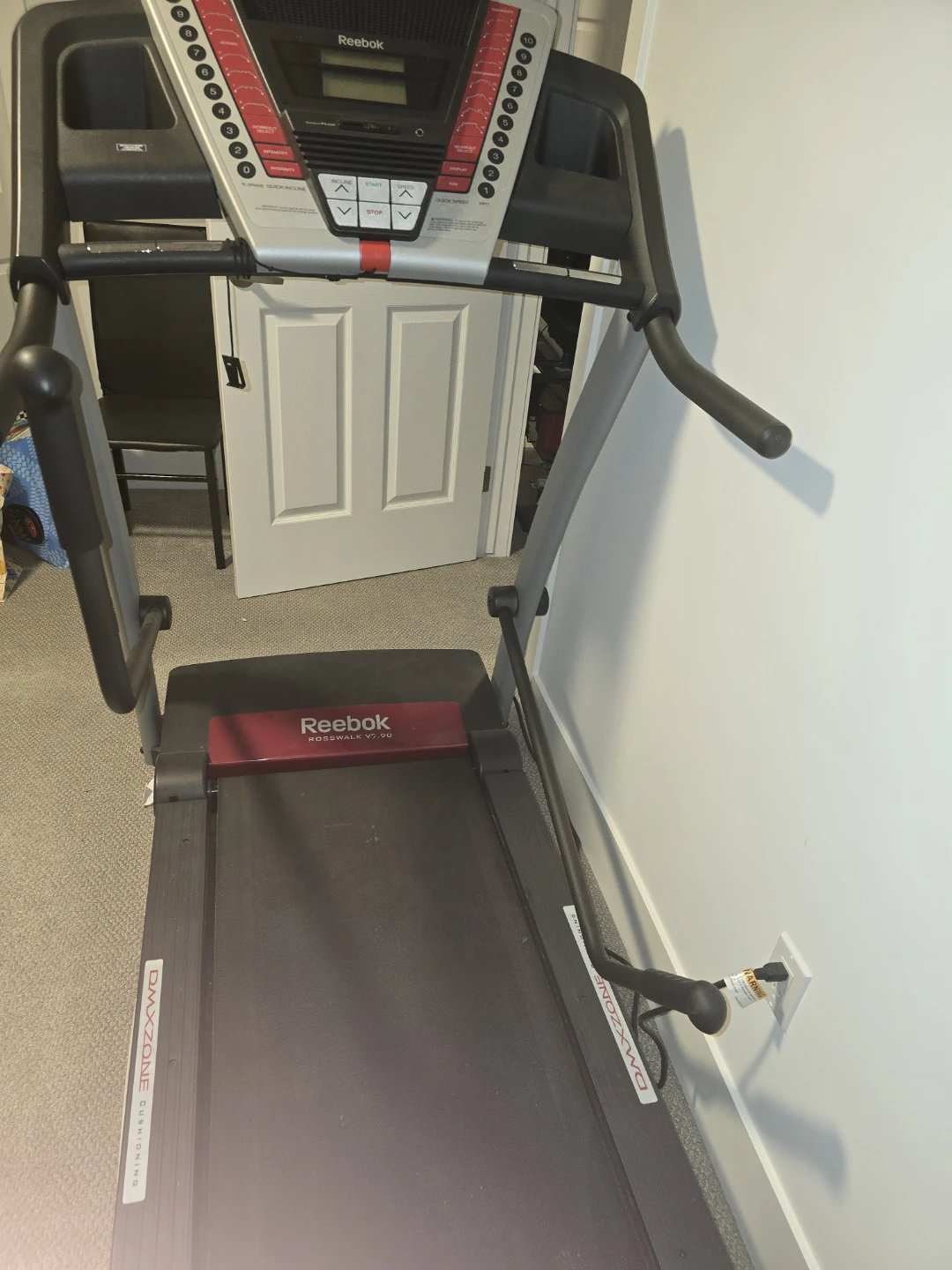 Reebok iRun 3.0 Treadmill - photo 4