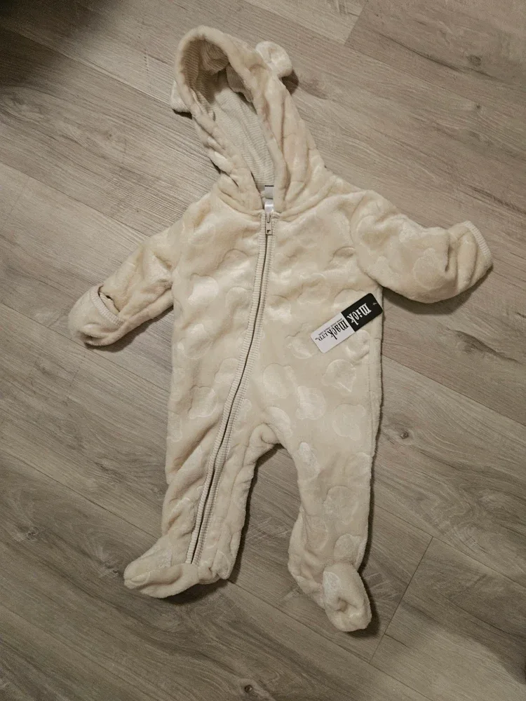 Baby Soft Onesie #Cleanout image indicator(2)