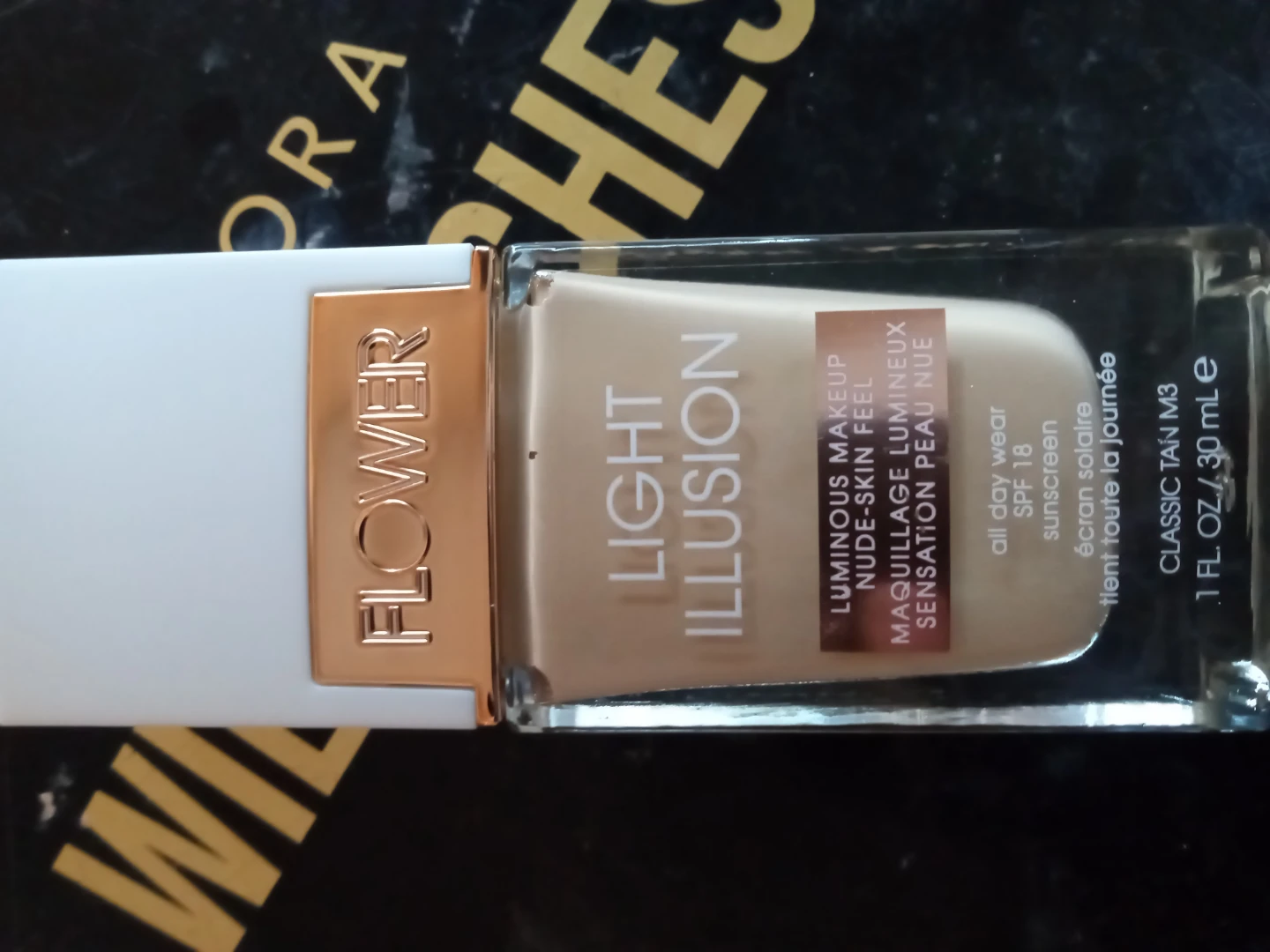 Flower Light Illusion Foundation - Classic Tan M3