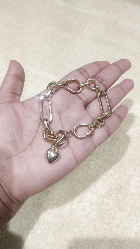 Gold Heart Charm Bracelet