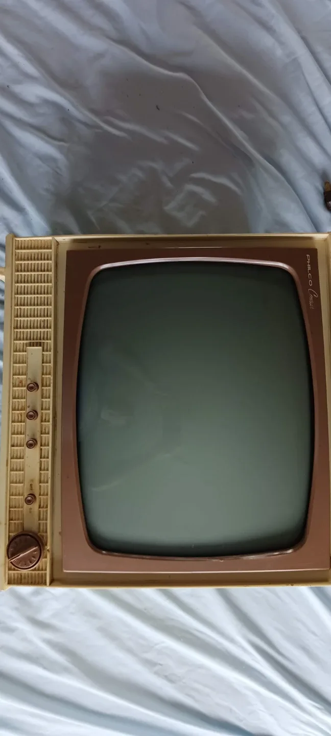 Vintage Philco TV #cleanout image indicator(6)