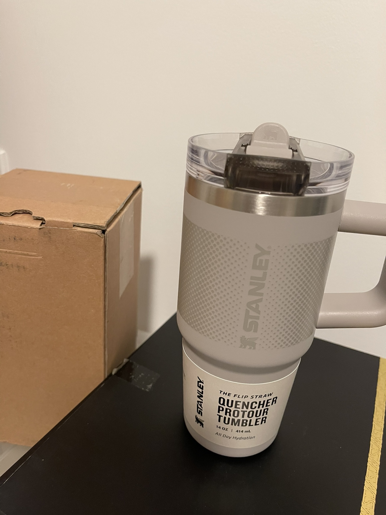 Stanley The Quencher H2.0 Flowstate Tumbler 14oz New