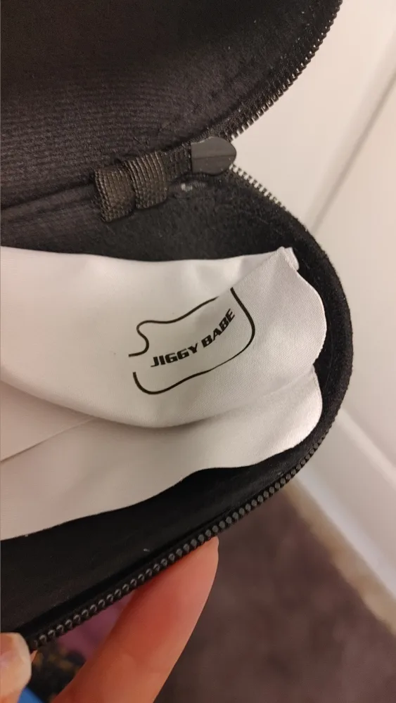 Sunglasses Case - Black image indicator(4)